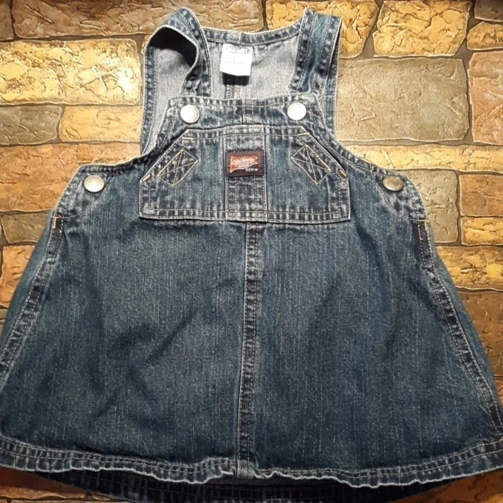 Old navy baby Jean bibs